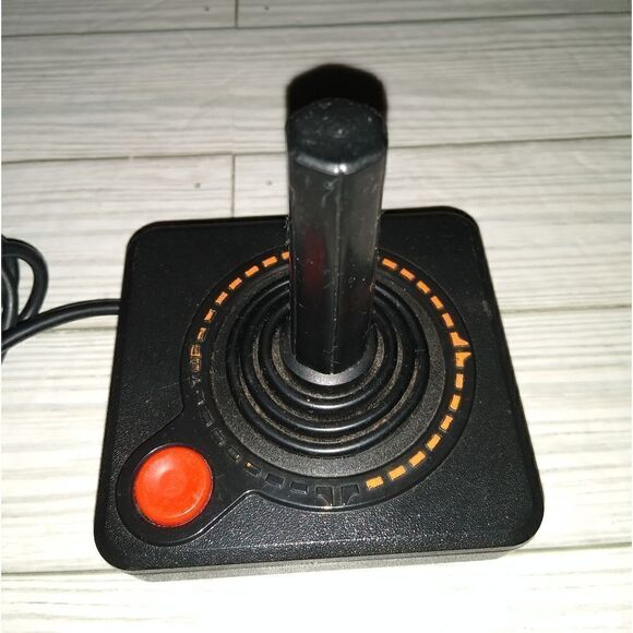 Atari 2600 Original Orange-Trim Joystick Gaming Controller - Picture 7 of 9